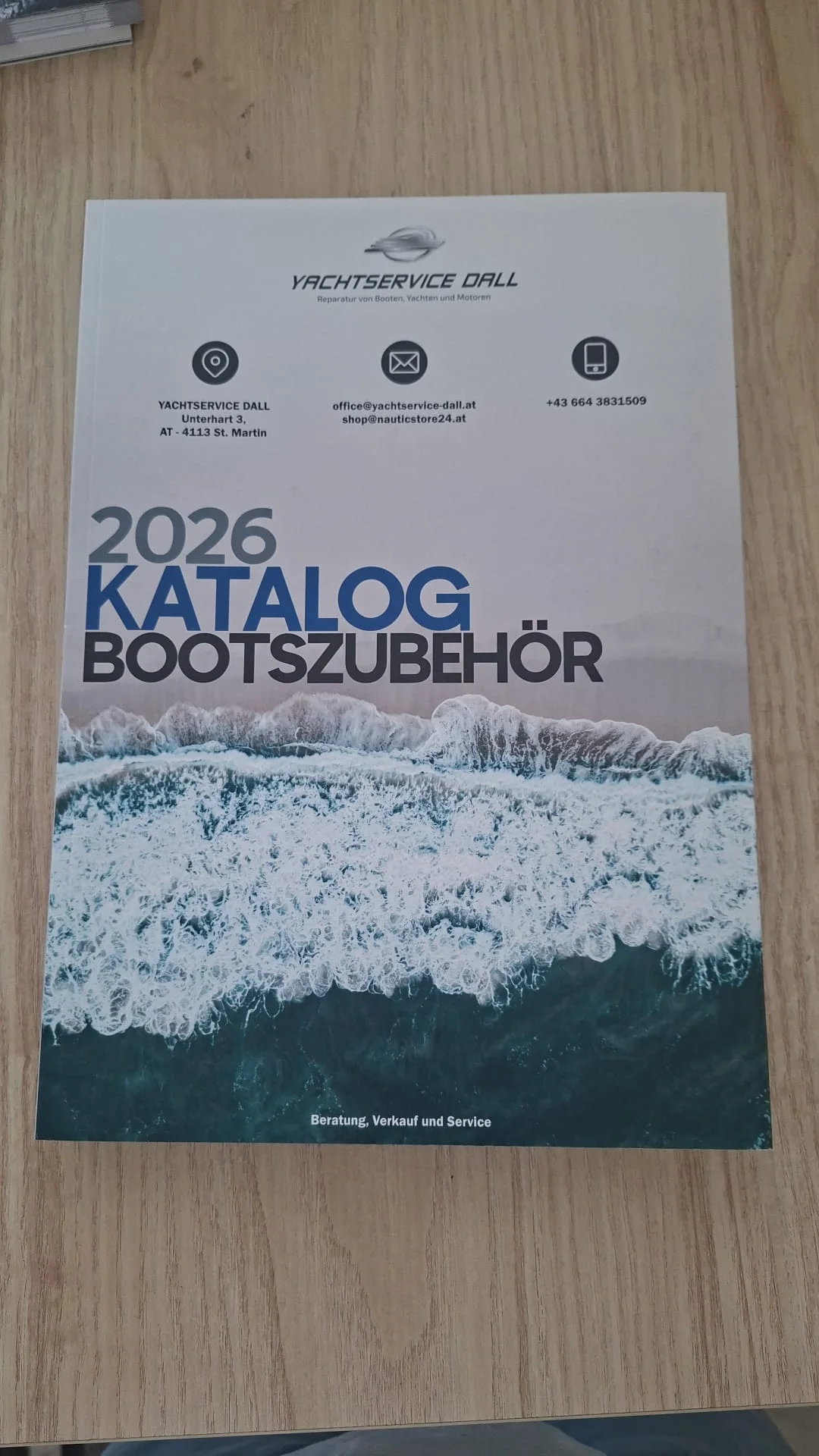 CATALOGS